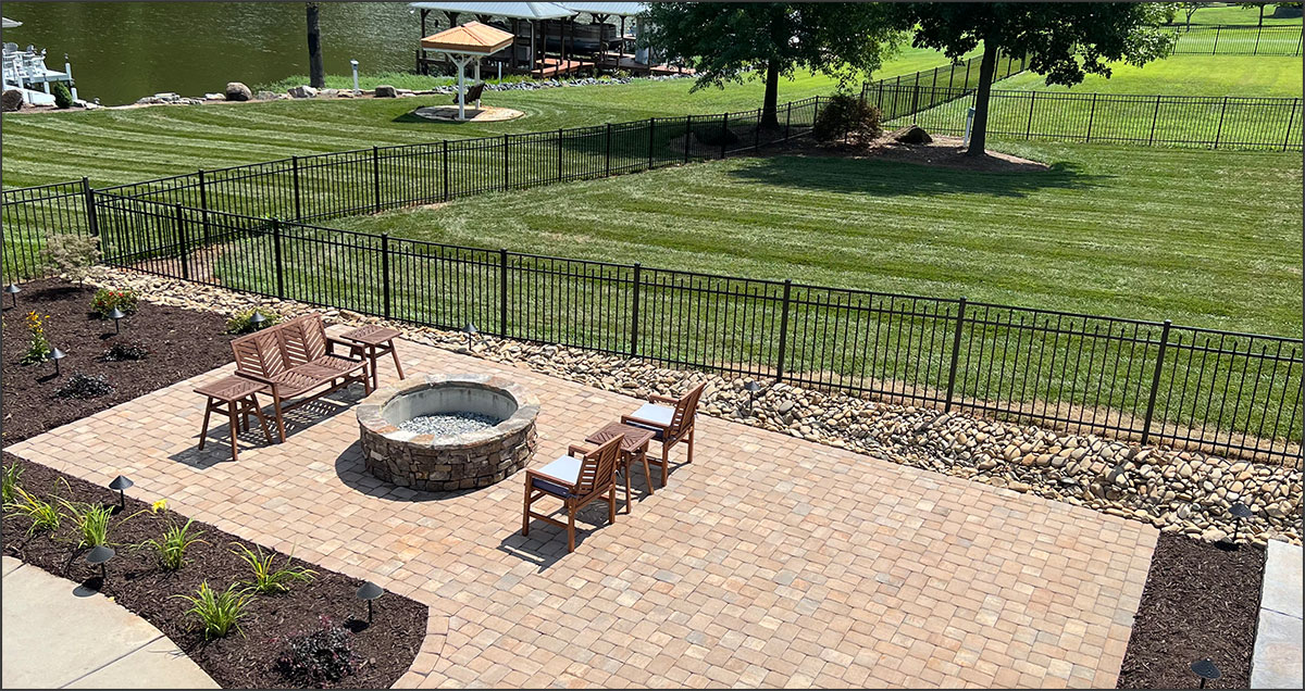 Hardscape fire pit example